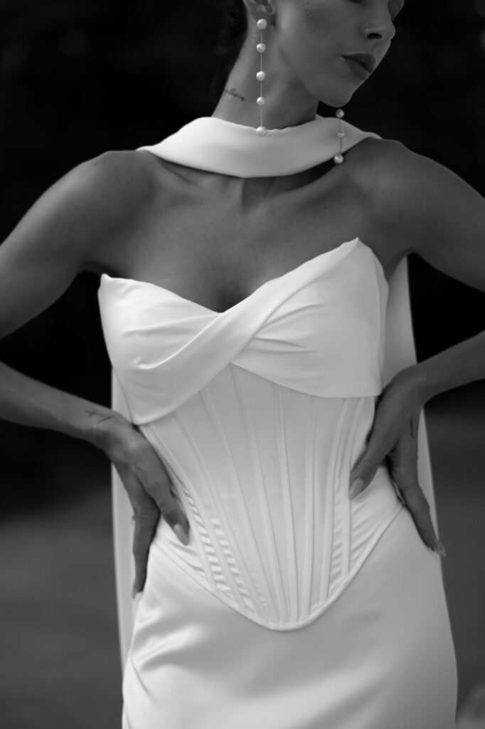 Modernes Brautkleid in der Bridal Boutique Heidelberg
